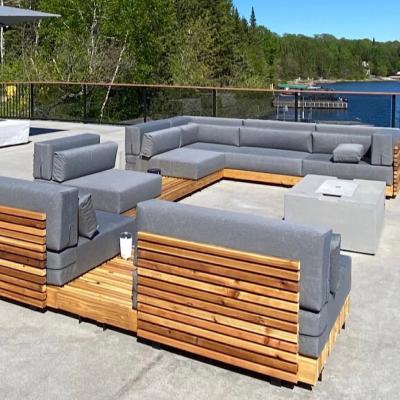 Outdoor cottage seating, picture 1